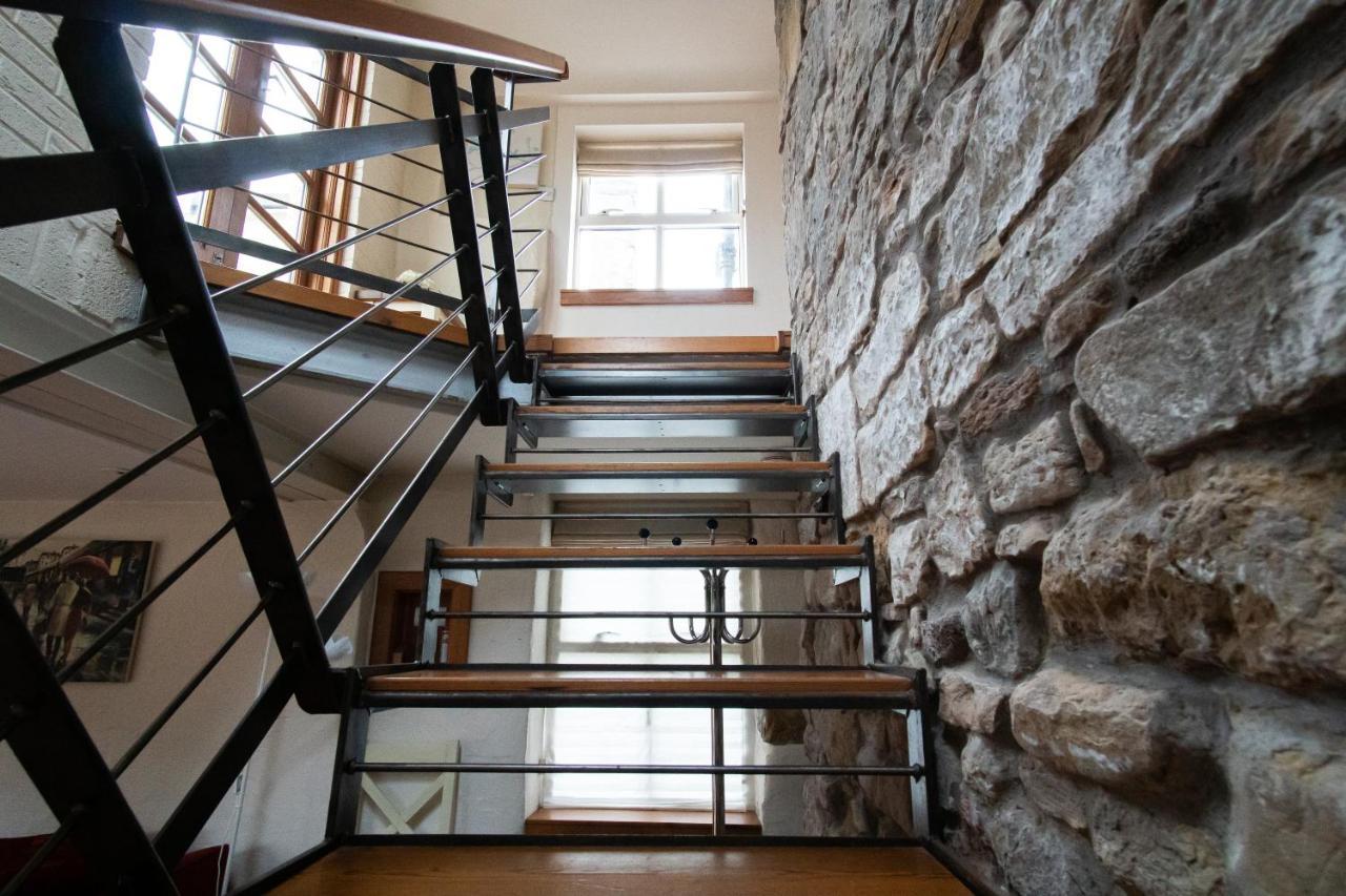 2 Bedroom Characterful Semi-Detached House, Enviably Located With Balcony And Terrace St. Andrews Exterior foto